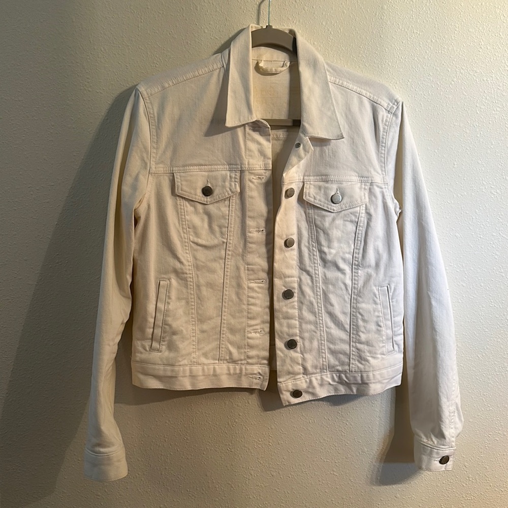 White jean jacket, Medium
